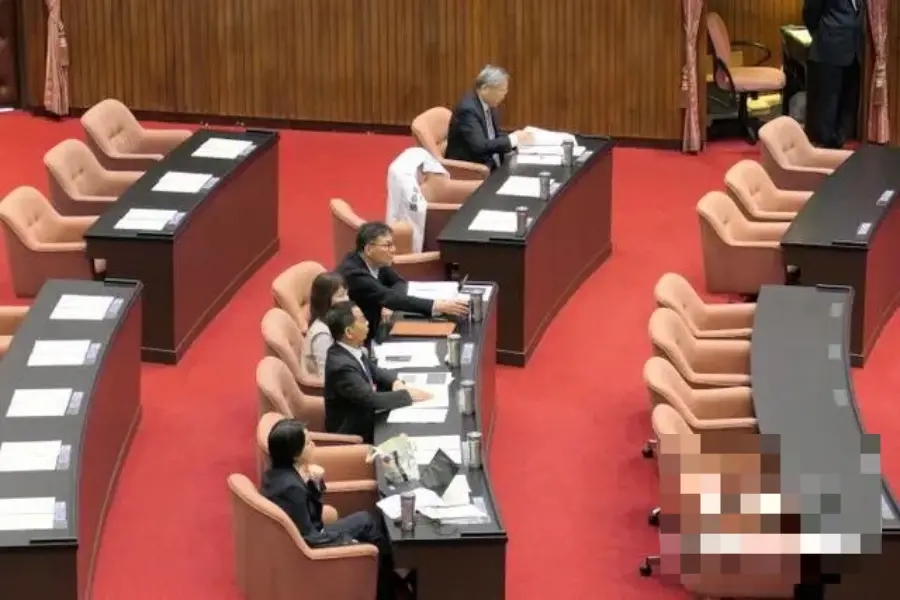 弹劾赖清德听证会登场,民进党团集体缺席