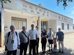 锡安教案家属与律师们再次前往北海进行控告