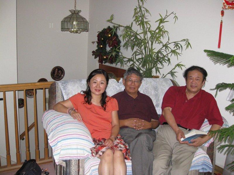 刘再复(右)在美国与李泽厚的合影。 (本报文件照) 刘再复(右)在美国与李泽厚的合影。 (本报文件照)