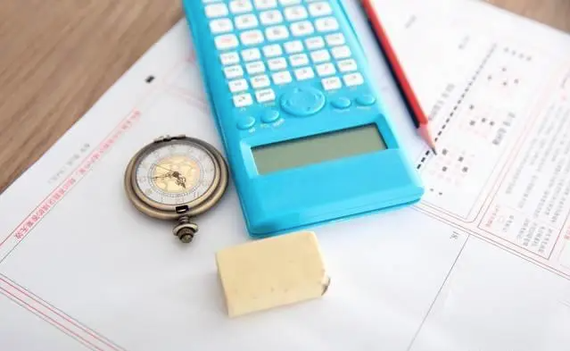 一种信号？今年理科高考试题 很反常