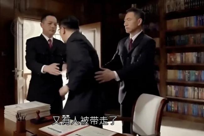 设“中国民众联系窗口”