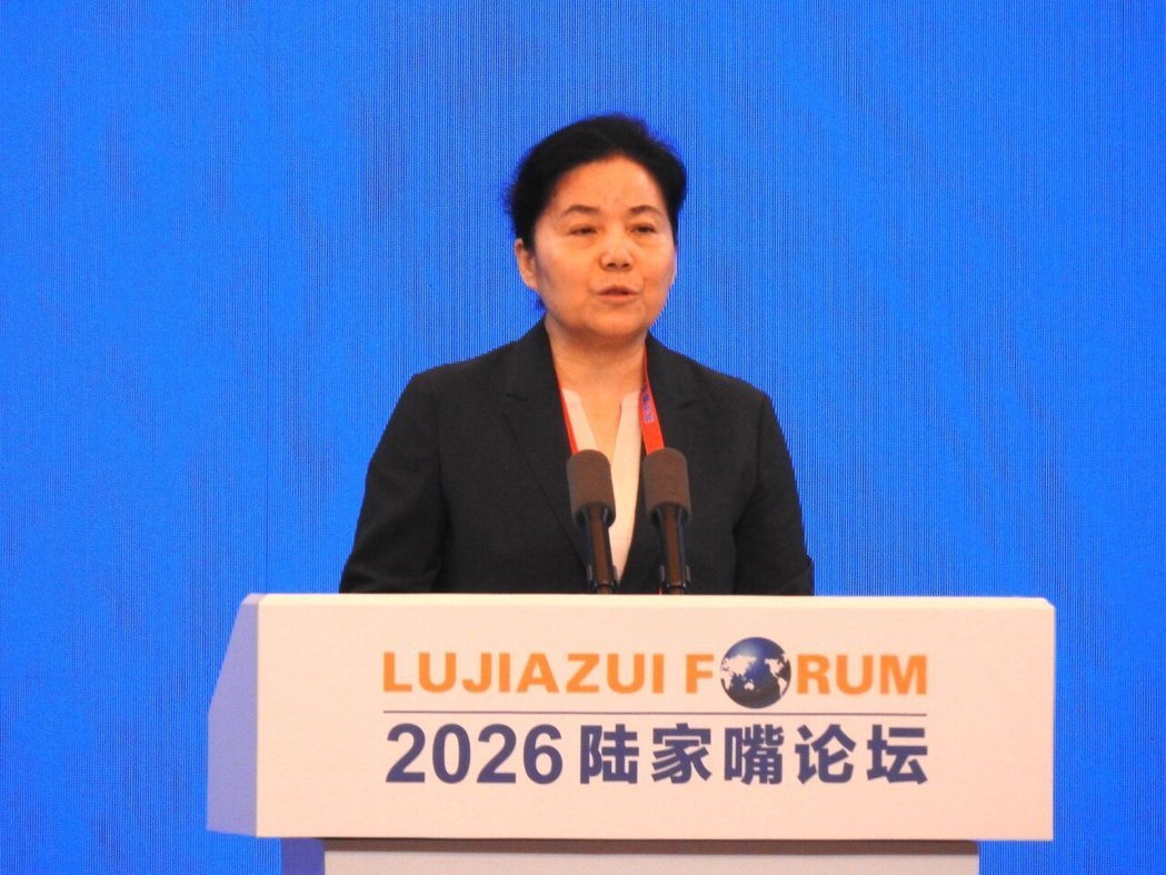 大陆国务院副总理何立峰17日出席2026陆家嘴论坛开幕式。记者林宸谊/摄影 大陆国务院副总理何立峰17日出席2026陆家嘴论坛开幕式。记者林宸谊/摄影