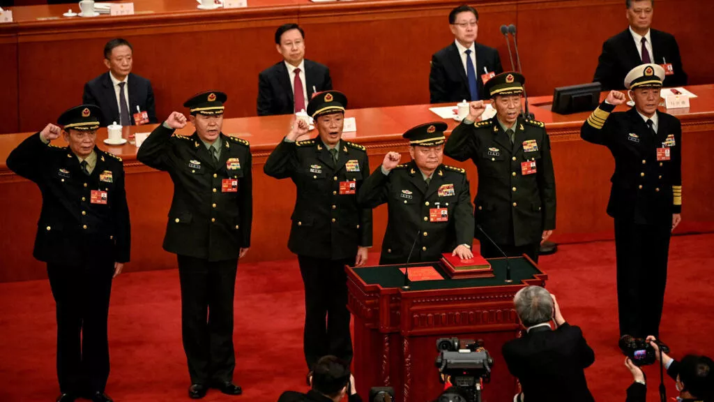 上将断层 中将治军?高层震荡引发战力疑问